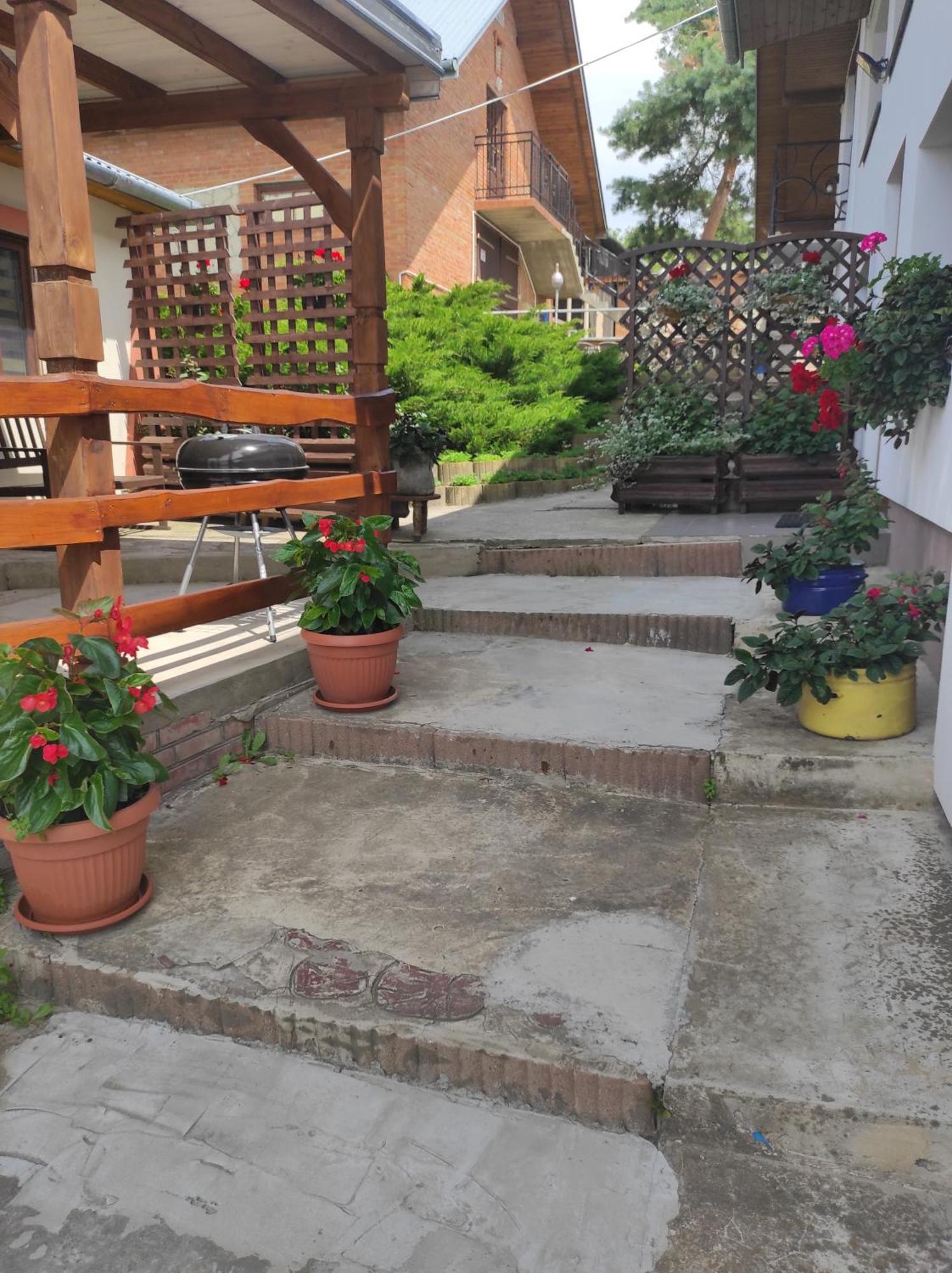 Stadnina Koni Tarka Zwierzyniec Exterior photo